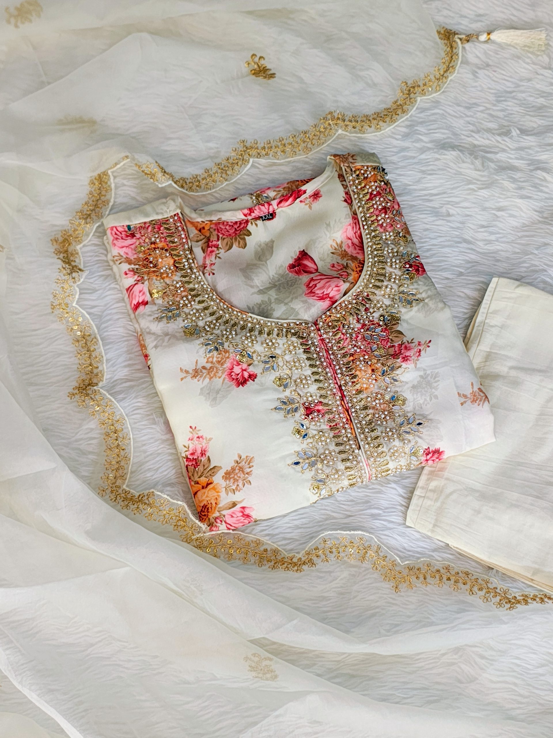 Ivory Floral Beaded Organza Straight Kurta Set with Pant & Dupatta - Image 2