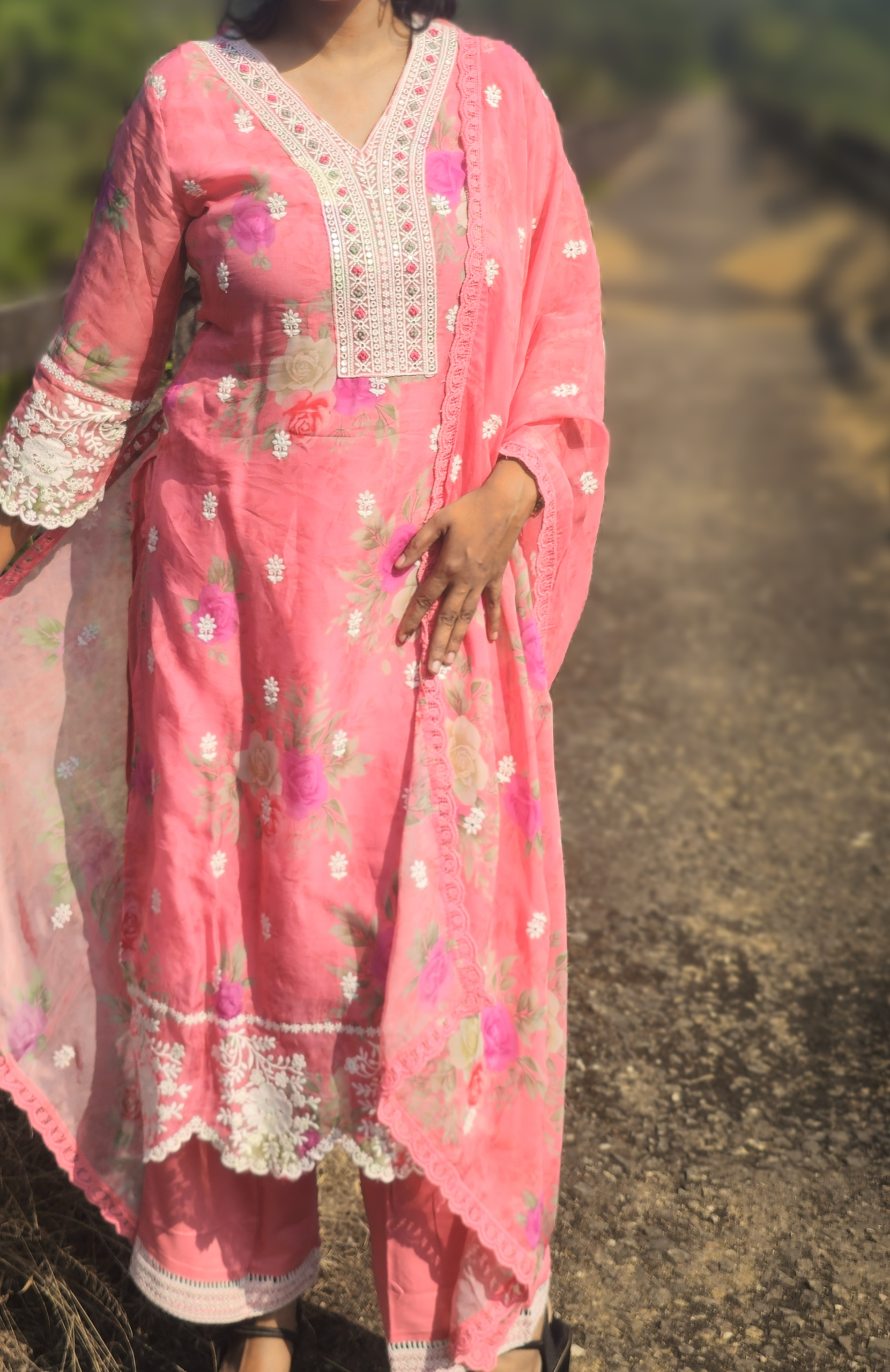 Pink Floral Thread Work Organza Straight Kurta Set with Pant & Dupatta - Image 8