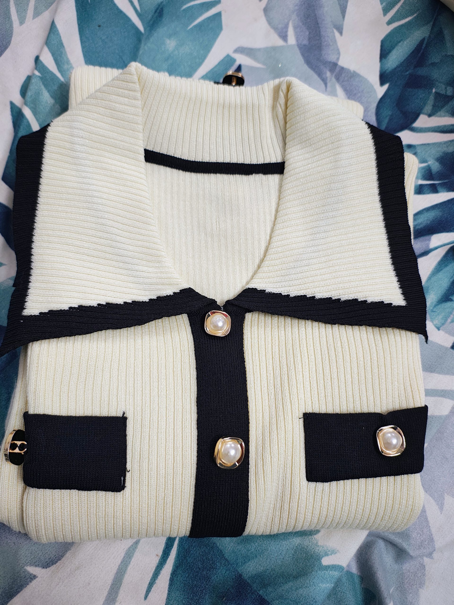 Off-White & Black Bodycon Dress with Pearl Buttons - Image 2