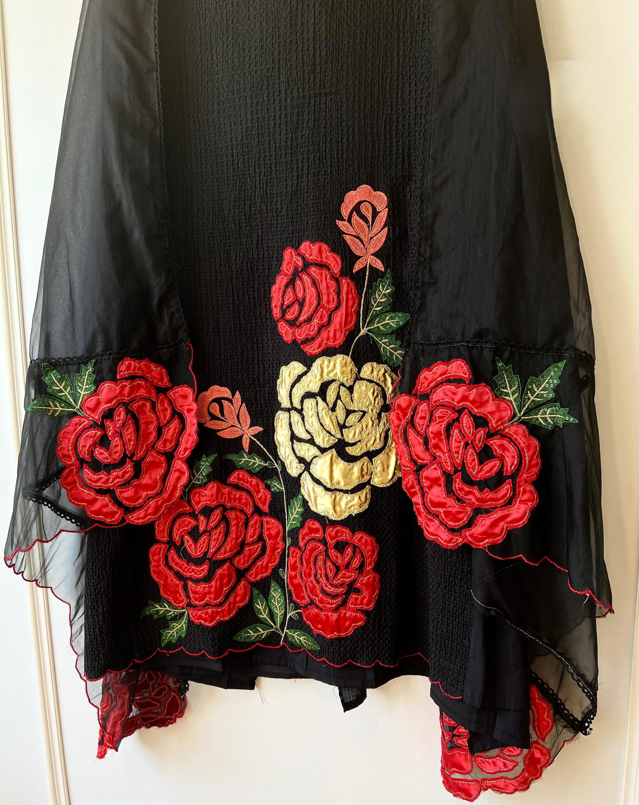 Roman Silk Black Floral Thread & Appliqué Work Salwar Material - Image 2