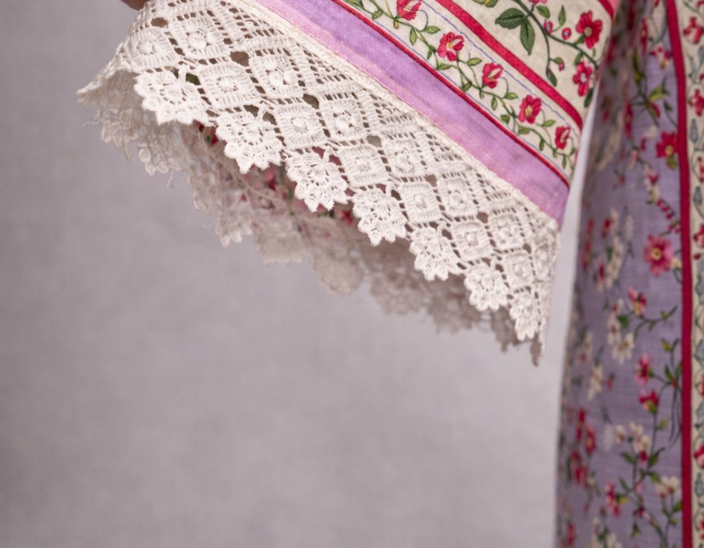 Lavender Bloom V-Neck Lace Embroidered Cotton Kurta Set with Pant & Dupatta - Image 6